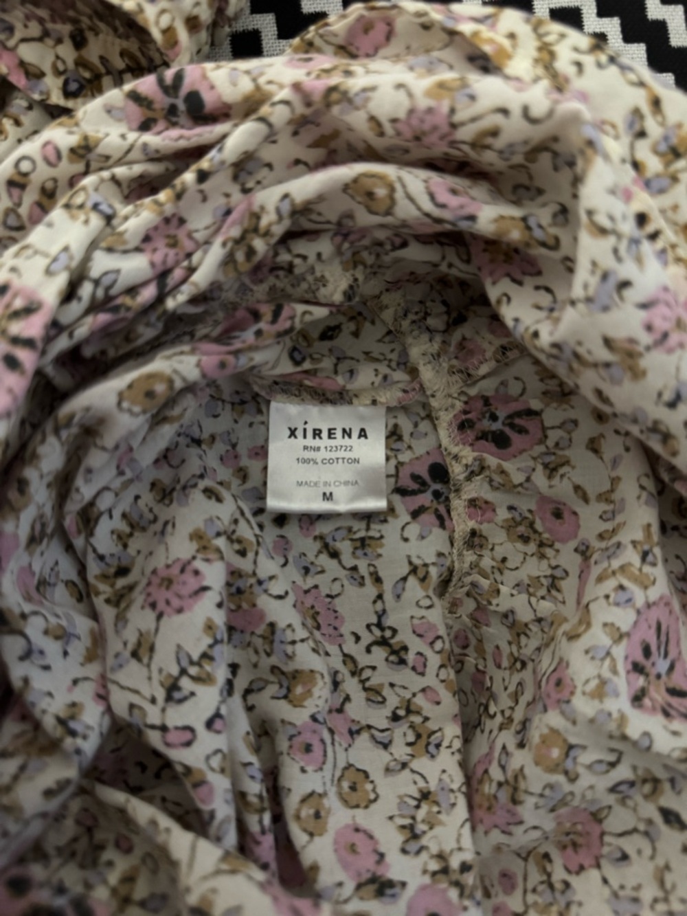 XiRENA Cream Maxi Dress with Pink Floral Print - Picture 4 of 6